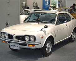 国産名車　1970年　ホンダ 1300クーペ