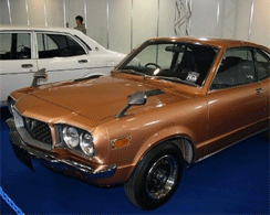 国産名車　1972年　マツダ サバンナクーペGT